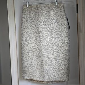 Worthington Cream WithGold Thread Jacquard Print Pencil Skirt NWT Size 10